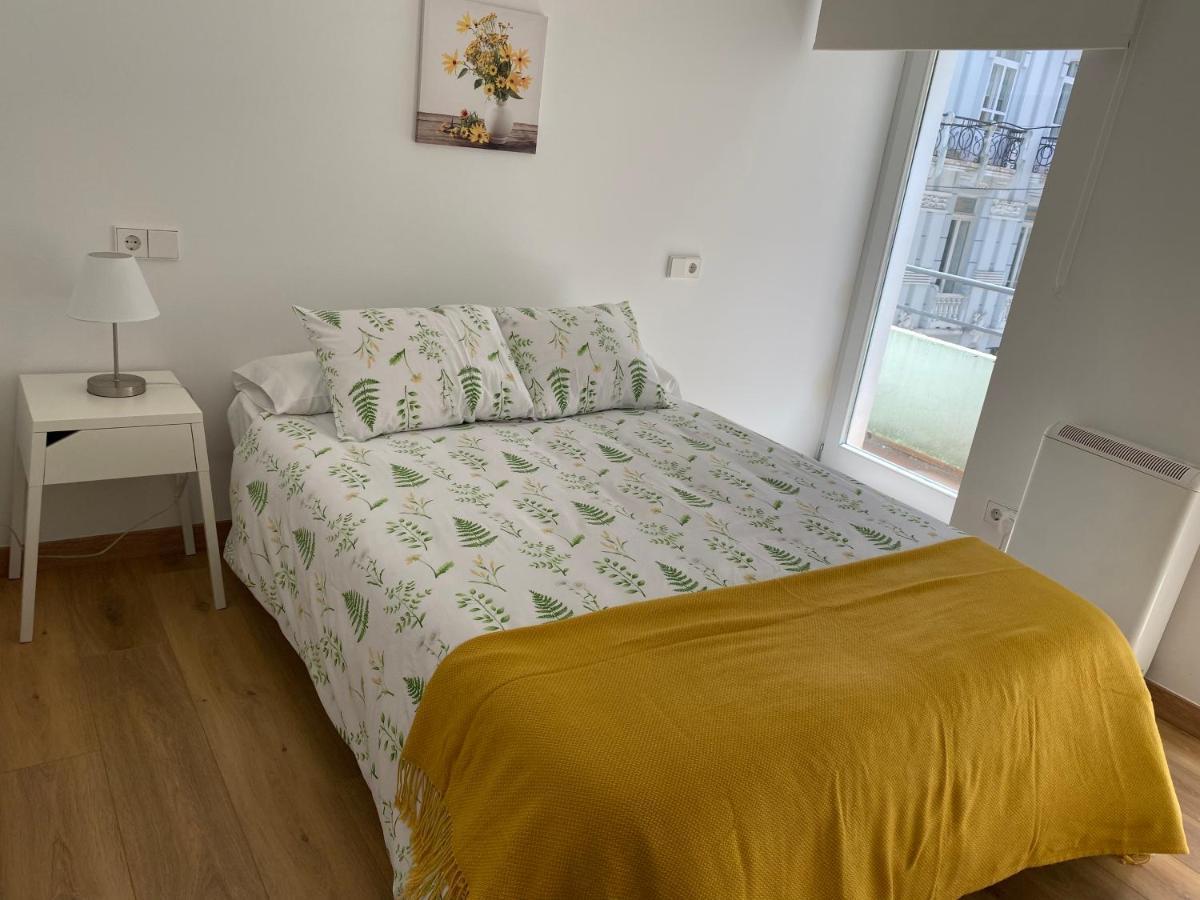 Piso En El Centro Para 4 Personas - Plaza Amboage - Wifi Ferrol Exteriér fotografie